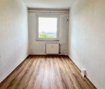 Wände selbst gestalten? 4-Zimmerwohnung in oberster Etage mit Balko... - Photo 3