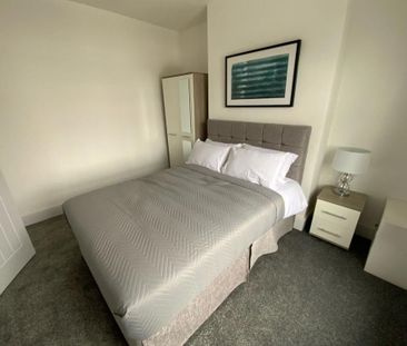 4 bedroom house share to rent - Photo 5