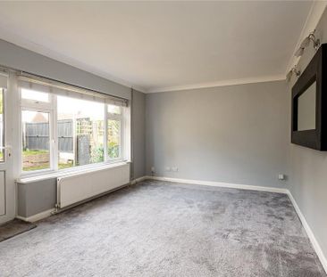 3 bedroom end of terrace house to rent - Photo 5