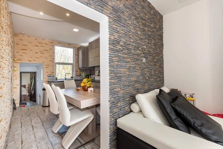 2 Bed Flat, Brigstock Road, CR7 - Photo 4