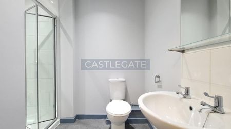 7 bedroom flat share to rent - Photo 2