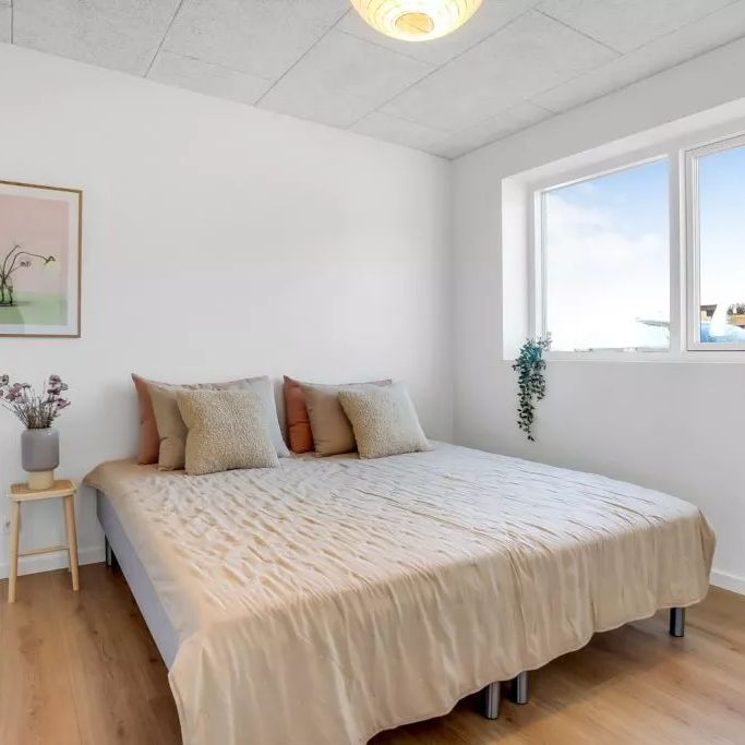 Nyere moderne rækkehus klar til indflytning - Photo 1