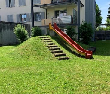 Grossartige Familienwohnung im 3. OG mit Balkon, Spielplatz und Ein... - Photo 3