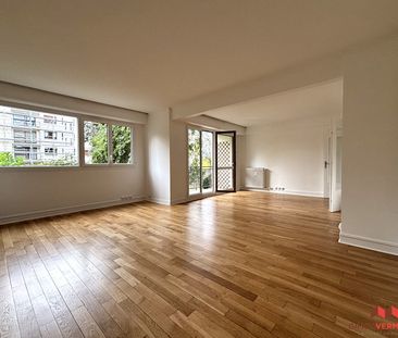 Location Appartement 5 pièces 122m² - Photo 3
