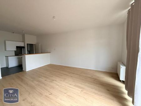 Location Appartement 3 pièces 62m² AGEN 47000 - Photo 2