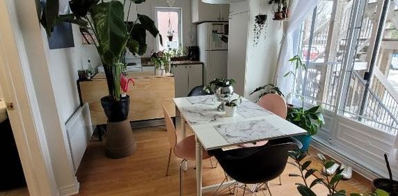Chaleureux Condo rénové - près métro vieux Longueuil - Photo 2