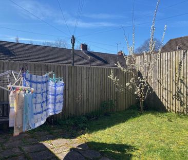 3 bedroom terraced house to rent - Photo 6