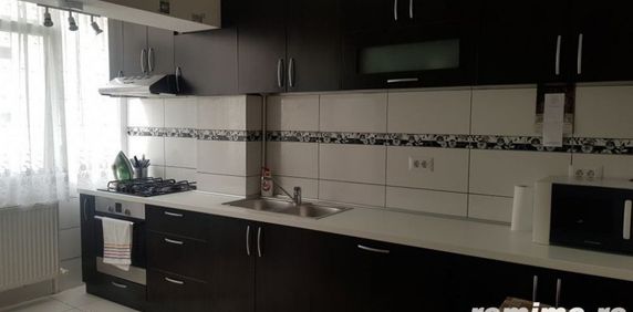 2 camere Piata Romana - Fotografie 2