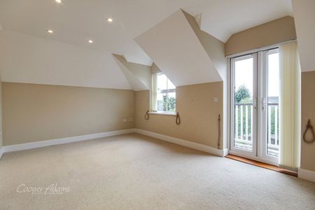 2 bed flat to rent in Manor Road, East Preston, BN16 - Photo 5