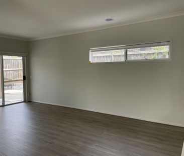 Brand-New 5-Bedroom Home Opposite The Dunes Village - Photo 3