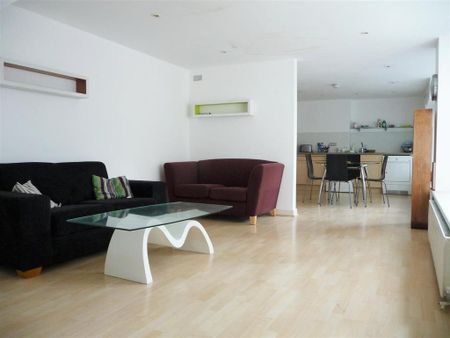 4 bedroom duplex to rent - Photo 5