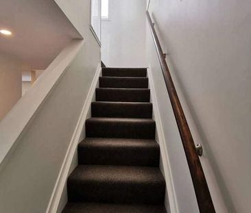 3 bedroom townhouse for rent - Photo 3