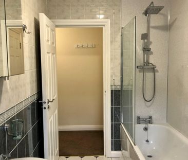 Gwern Avenue, Senghenydd, CAERPHILLY - Photo 5