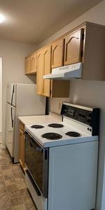 Comfortable Living at Mayfair Village East - Photo 4