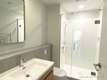 Welcome home to 135 Victoria Street - Photo 5