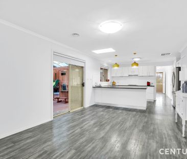 Perfect Family Home !! - Photo 4