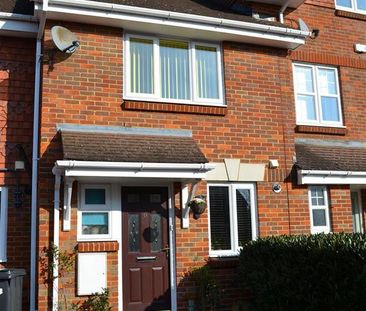 2 bedroom terraced house to rent - Photo 2