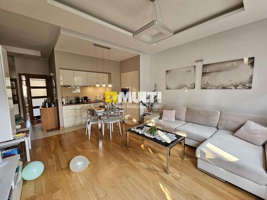 Apartament na Warszewie z windą,2 miejsca w garażu - Photo 1