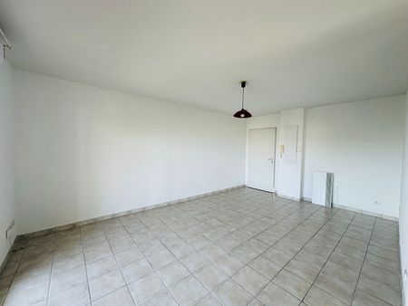 Location appartement 2 pièces, 43.11m², Carcassonne - Photo 2