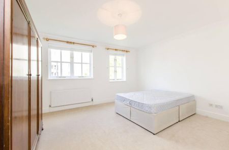 4 Bed Semi-Detached House, Nightingale Mews, E3 - Photo 5