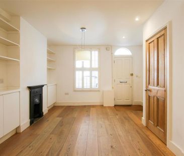 3 bedroom terraced house to rent - Photo 4