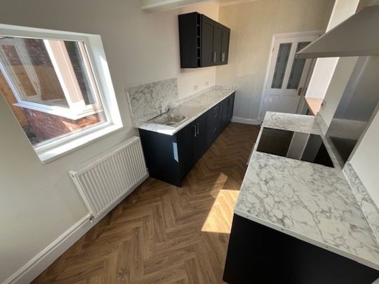 Liverpool Road, Preston - Photo 1