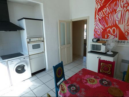 AVIGNON INTRA MUROS: Appartement 80 m2, proche Teinturiers pour 4 à 6 personnes - Photo 5