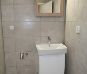 Pronájem bytu 1+kk 45 m2 - Fotografie 6