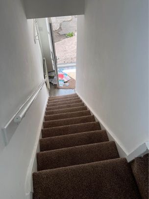 3 Bed Terraced House, Foxwell Grove, B9 - Photo 1