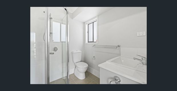 Apply Now! - Photo 1