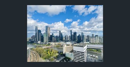 Breathtaking Views From Top Floor Apartment - Photo 4