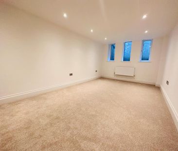 3 bedroom apartment to rent - Photo 5