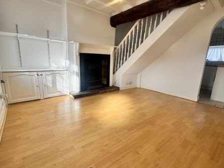 2 bedroom terraced house to rent - Photo 2