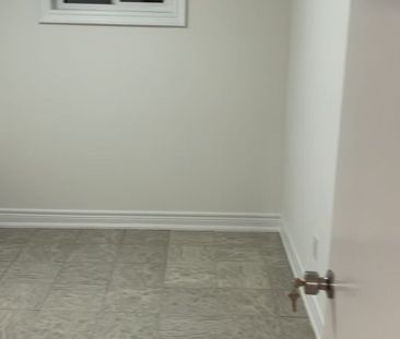 For Lease - 63 Lockerbie Avenue Unit# #D, Toronto, Ontario - Photo 6
