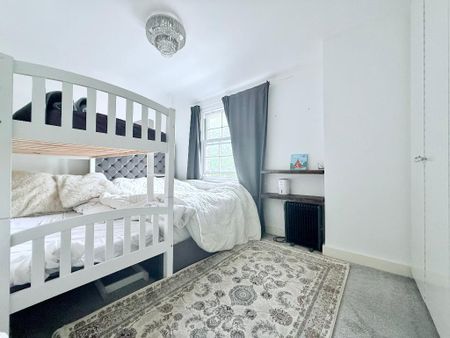 Wulfstan Street, East Acton, London, W12 0AB - Photo 3