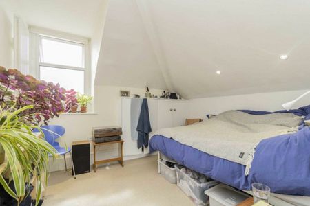 Oseney Crescent, Kentish Town, NW5 - Photo 2