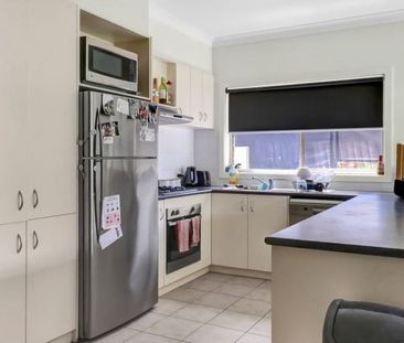 79 Fogarty Avenue, Highton - Photo 3