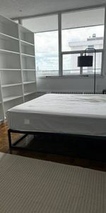 Cozy Flex Room - Affordable Price (Very Close to Subway) - Photo 3