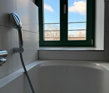 Moderne 3 Raumwohnung mit Einbauküche zum Erstbezug - WE10 - Photo 3