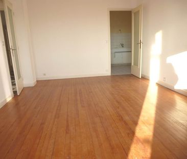 Location Appartement 3 pièces 81m² AUBENAS 07200 - Photo 1