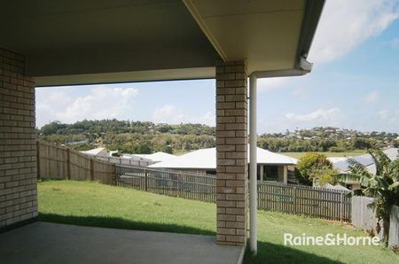 4 BEDROOM HOME - EIMEO - Photo 4