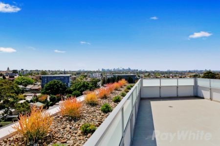 1Bedrooms, 1Bathrooms - Photo 3