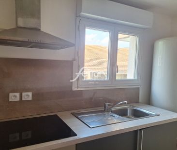 Location Appartement 3 pièces 73m² DRAGUIGNAN 83300 - Photo 3