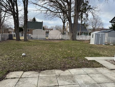 For Lease - 289 Elmwood Crescent, Milton, Ontario - Photo 5