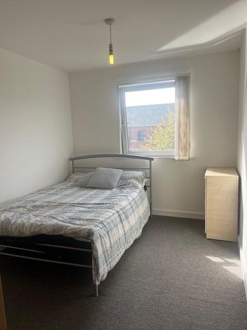 2 bedroom apartment to rent - Photo 3