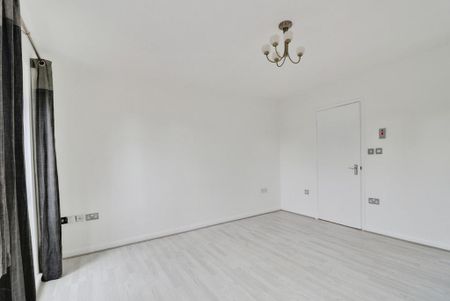 1 bedroom semi-detached house to rent - Photo 5