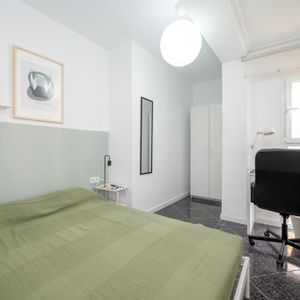 Calle Mirarosas, Málaga, Andalusia 29011 - Photo 2