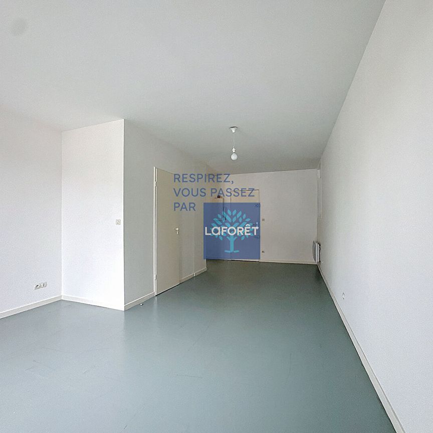 Apartment - Photo 1