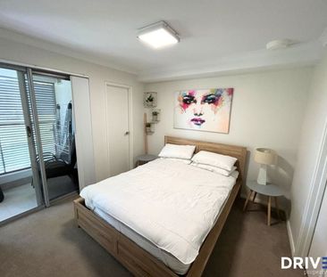 Modern 2x2 Apartment with Park Views in Prime Rockingham Location - Photo 4