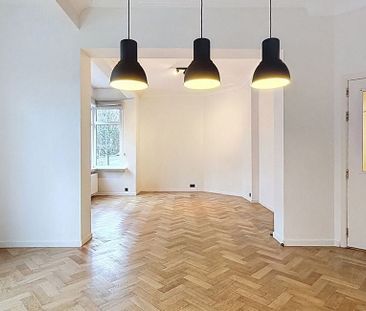 Appartement te huur in Elsene voor € 1.200 met 1 slaapkamer - Photo 5